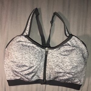 VICTORIA’S SECRET SPORTS BRA- 32ddd